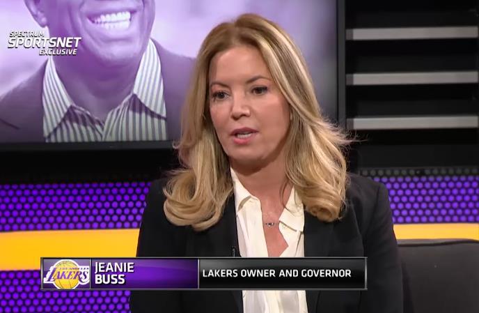 付政浩:新老板收购湖人具备一定历史因素 魔术师起了关键作用