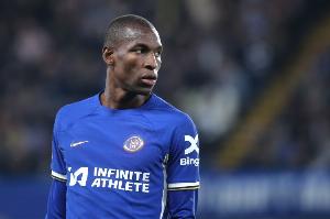 隆戈：米兰讨论过引进杰克逊但交易不可行，正寻找吉鲁类型前锋