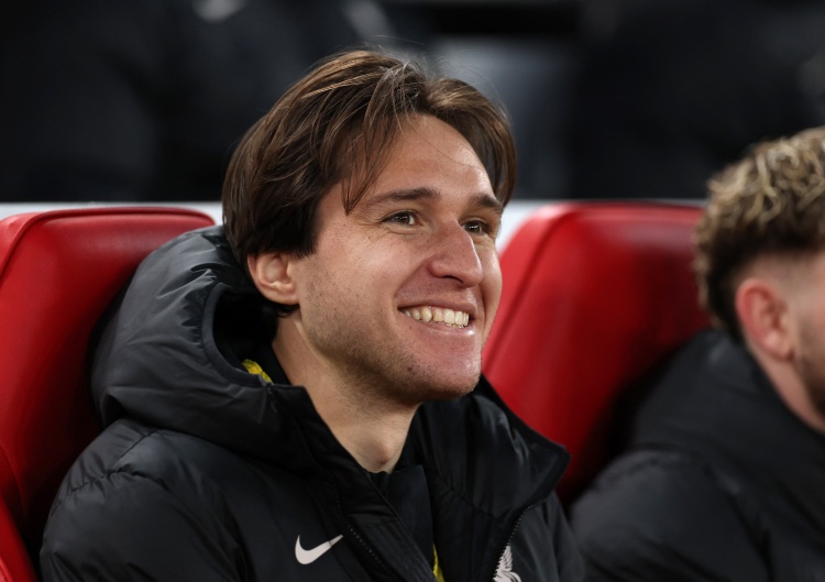 开云体育下载官网-基耶萨27岁面临职业转折:无缘国家队与欧冠名单,今夏选择留守利物浦证明实力