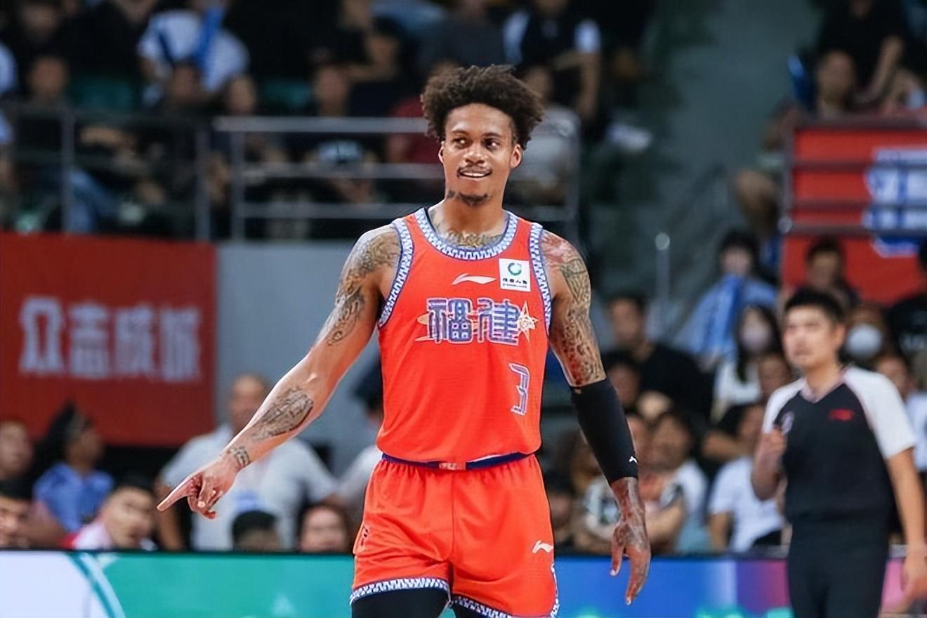 开云体育下载网页版-迅速敲定新赛季4大外援人选,青岛队制服组的效率相当不错?