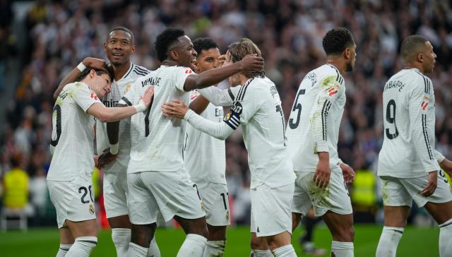 开云体育下载网页版-【现场】巨星闪光后开启省电模式 皇马低功耗险胜