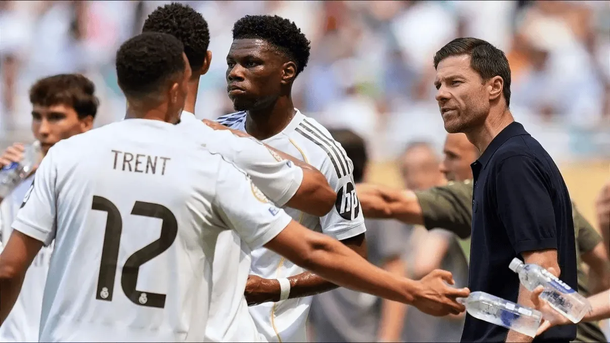 开云体育下载-马卡析皇马困局：拒签中场，纵容维尼，主帅失援，内外交困