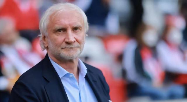 开云体育下载APP-【夜读】C罗荣耀之夜！英媒泼冷水