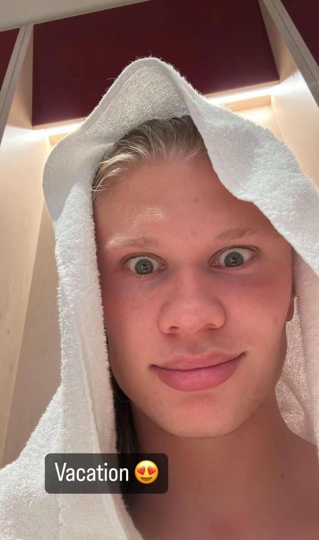 开云体育下载APP-【夜读】C罗荣耀之夜！英媒泼冷水