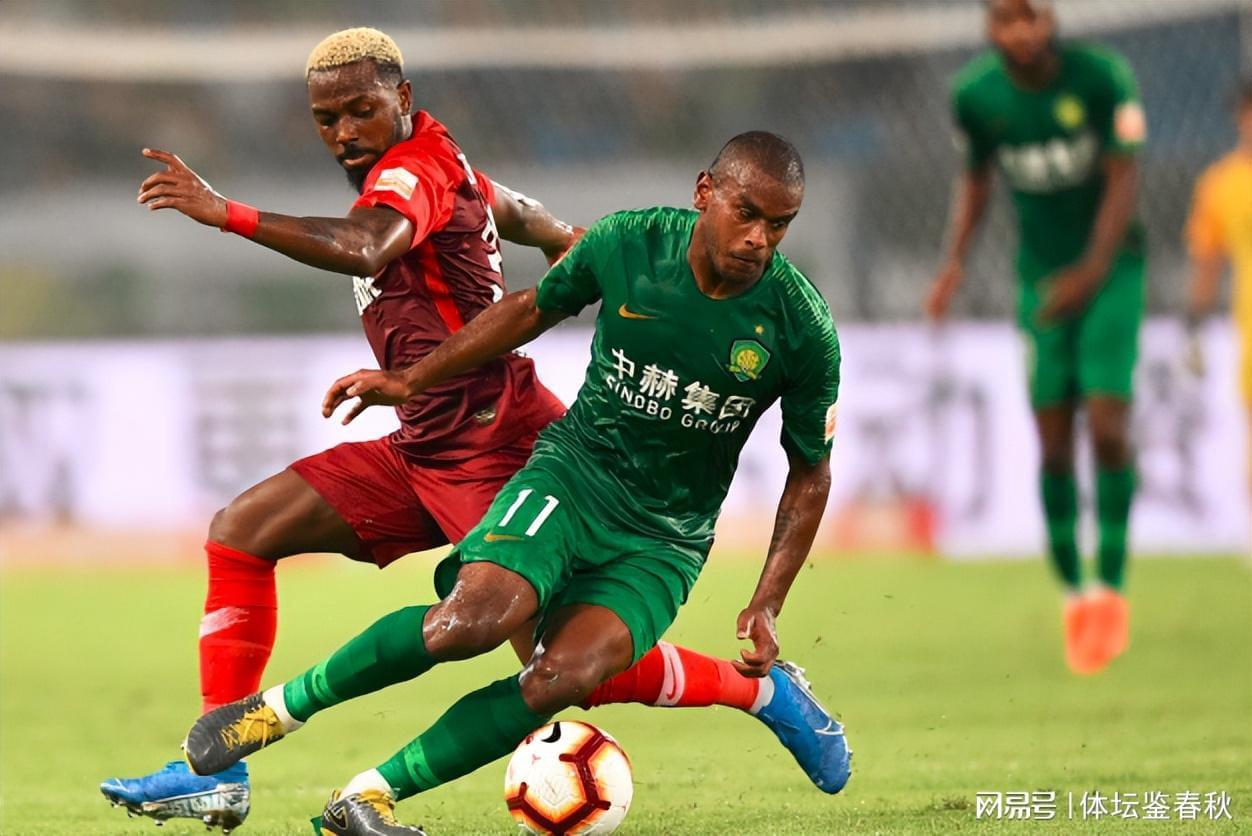 开云体育下载APP-拒绝离队!国安欲解约外援中卫遭拒,到底是谁给俱乐部留下大坑?